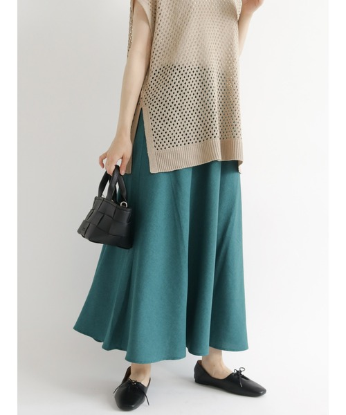 Samansa Mos2 blue(サマンサモスモスブルー)の「フレアロングスカート(スカート・レディース・ブラック/グリーン/マスタード・フリ-)」の12枚目の写真