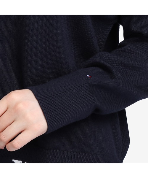 TOMMY HILFIGER(トミーヒルフィガー)の「ヘムロゴクルーネックセーター(ニット/セーター・レディース・ホワイト/ネイビー・SMALL/MEDIUM/X-SMALL)」の6枚目の写真