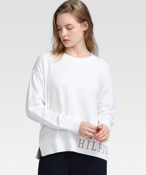 TOMMY HILFIGER(トミーヒルフィガー)の「ヘムロゴクルーネックセーター(ニット/セーター・レディース・ホワイト/ネイビー・SMALL/MEDIUM/X-SMALL)」の10枚目の写真