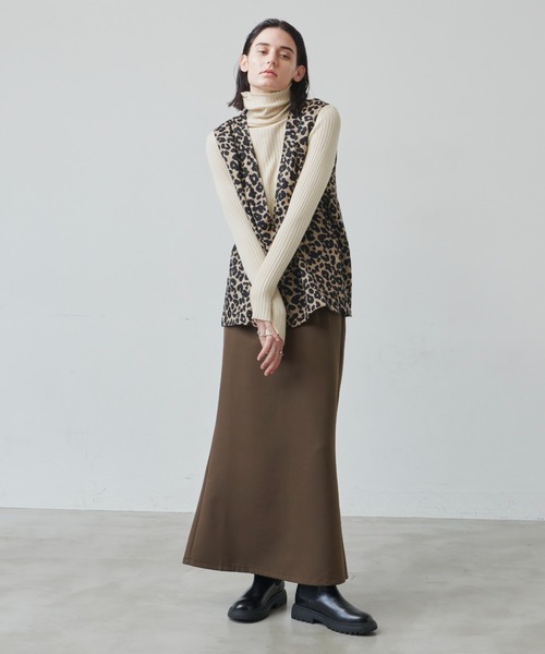 Aunt Marie's（アントマリーズ）の「コーデュロイ深Vネックベスト（ベスト・レディース・ブラック/ブラウン/アイボリー/レオパード・FREE）」の18枚目の写真