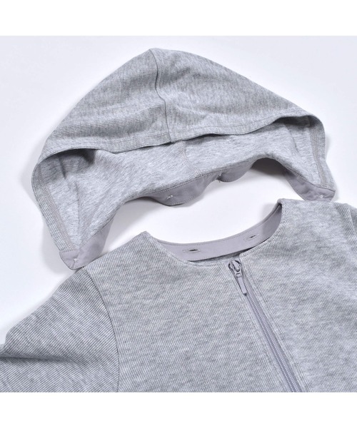 BeBe（ベベ）の「BeBe/ローゲージワッフル取り外し可能フード付きフリルポケットパーカー(90~150cm)（パーカー・キッズ・ブルー/グレー・130/140/150/120/100/110/90）」の10枚目の写真