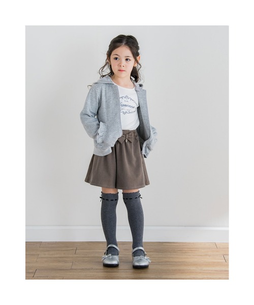 BeBe（ベベ）の「BeBe/ローゲージワッフル取り外し可能フード付きフリルポケットパーカー(90~150cm)（パーカー・キッズ・ブルー/グレー・130/140/150/120/100/110/90）」の3枚目の写真