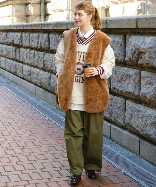 MONO-MART LADY'S（モノマートレディース）の「ラインリブスウェットＶネックカレッジロゴプルオーバー（スウェット・レディース・ネイビー/ボルドー/アイボリー/杢グレー・M/L）」の22枚目の写真