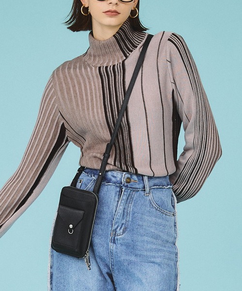 casane（カサネ）の「マルチスマホストラップケース（ショルダーバッグ・レディース・ベージュ/ピンク/ブラック・FREE）」の7枚目の写真