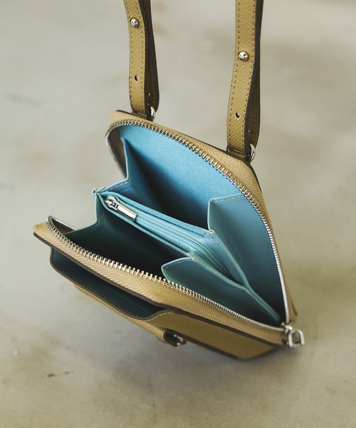 casane（カサネ）の「マルチスマホストラップケース（ショルダーバッグ・レディース・ベージュ/ピンク/ブラック・FREE）」の18枚目の写真