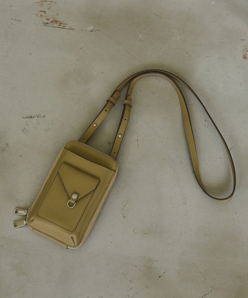 casane（カサネ）の「マルチスマホストラップケース（ショルダーバッグ・レディース・ベージュ/ピンク/ブラック・FREE）」の17枚目の写真