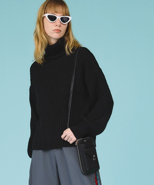 casane（カサネ）の「マルチスマホストラップケース（ショルダーバッグ・レディース・ベージュ/ピンク/ブラック・FREE）」の9枚目の写真