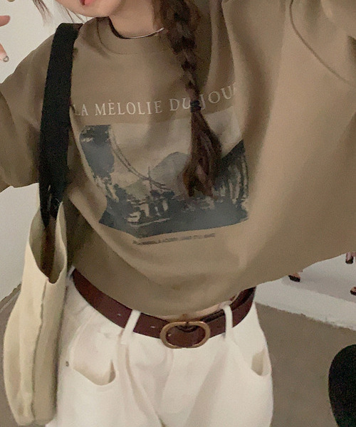 c.u.l(シーユーエル)の「クロップド丈プリントロンティー culw324(Tシャツ/カットソー・レディース・ベージュ/ブラック/アイボリー・FREE)」の9枚目の写真