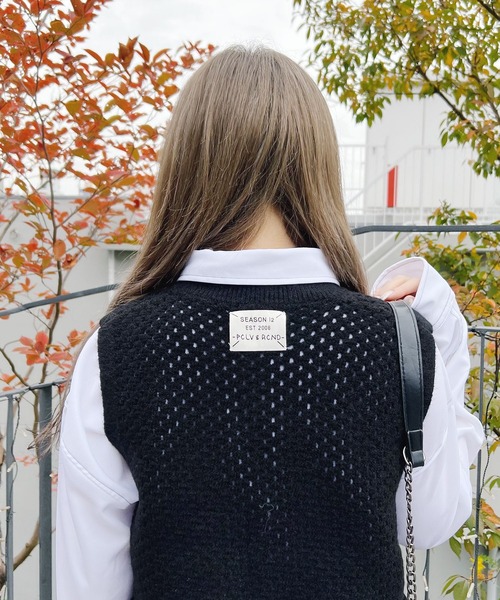 Figments（フィグメンツ）の「メッシュニットベスト（ベスト・レディース・オフホワイト/ブラック・FREE）」の17枚目の写真