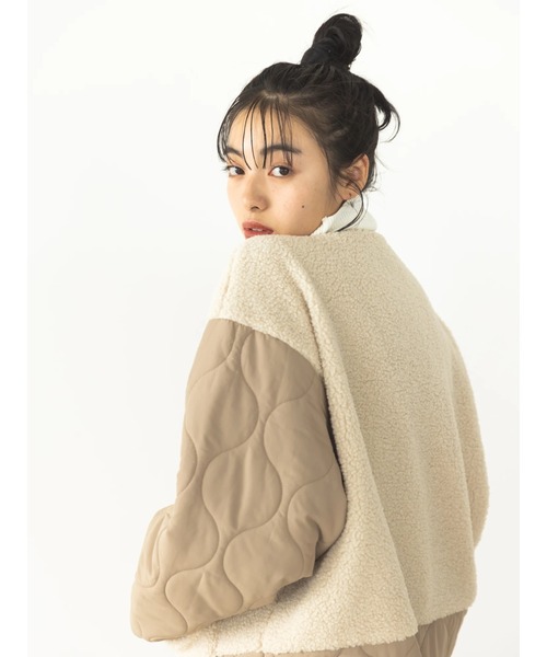 koe（コエ）の「ボア切り替えキルティングコート（ノーカラーコート・レディース・アイボリー/ブラック/カーキ・FREE）」の12枚目の写真