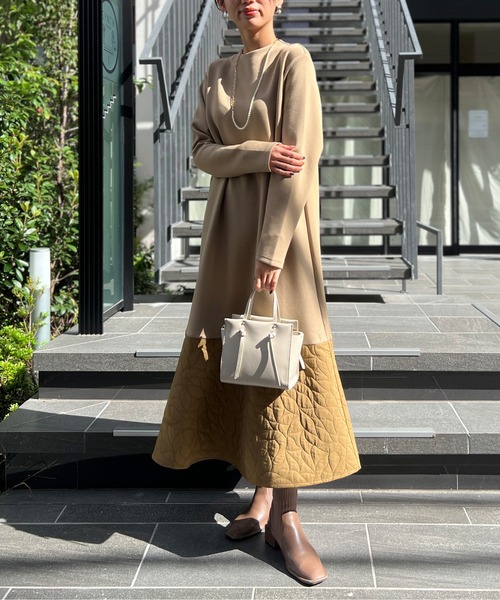 Chez toi(シェトワ)の「キルティング切替ペプラムワンピース(ワンピース・レディース・ベージュ/チャコールグレー・FREE)」の14枚目の写真