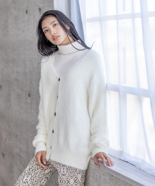 clear（クリア）の「フェザーロングカーディガン（ニット/セーター・レディース・パープル/ターコイズブルー/アイボリー/ブラック・F）」の15枚目の写真