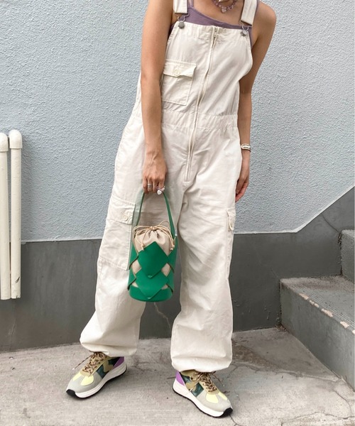 Casselini（キャセリーニ）の「Casselini(キャセリーニ)モチーフバケットバッグ（ハンドバッグ・レディース・アイボリー/ブラック/グリーン/シルバー・FREE）」の9枚目の写真