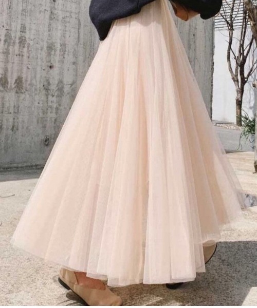gossip！ロサンゼルス（ゴシップロサンゼルス）の「ソフトチュールロングスカート（スカート・レディース・ホワイト/ブラック/ベージュ/グレー・FREE）」の15枚目の写真