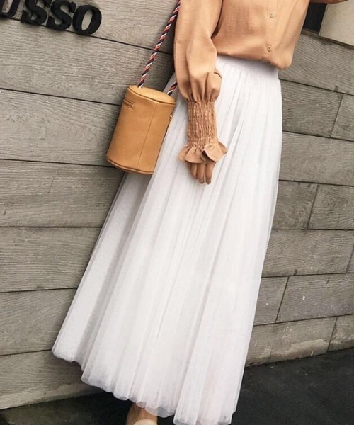 gossip！ロサンゼルス（ゴシップロサンゼルス）の「ソフトチュールロングスカート（スカート・レディース・ホワイト/ブラック/ベージュ/グレー・FREE）」の12枚目の写真