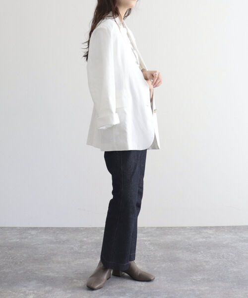 fredy emue（フレディエミュ）の「BIGジャケット（テーラードジャケット・レディース・オフホワイト/ブラウン・38）」の11枚目の写真