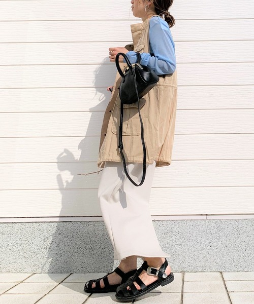 Q（キュー）の「シアークルーネック（Tシャツ/カットソー・レディース・ブラック/ライトブルー/オレンジ・MEDIUM）」の10枚目の写真