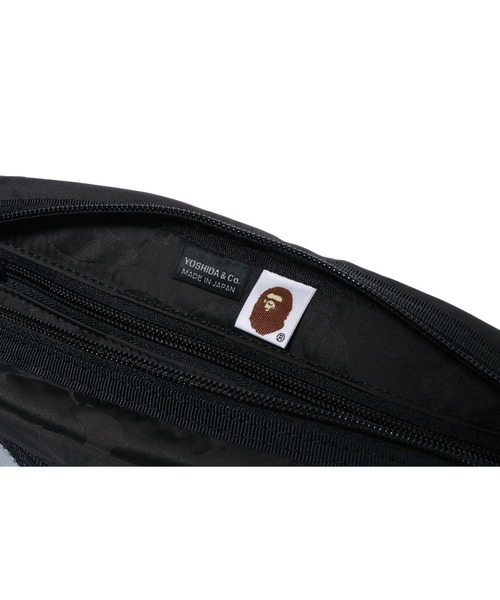 A BATHING APE（アベイシングエイプ）の「PORTER  SOLID CAMO WAIST BAG（ボディバッグ/ウエストポーチ・メンズ・ブラック・FREE）」の4枚目の写真