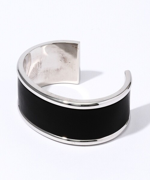 FANTASTIC MAN（ファンタスティックマン）の「FANTASTIC MAN LEATHER COMBINATION BANGLE324 シルバーバングル（ブレスレット・メンズ・ブラック/ブラウン系その他・FREE）」の2枚目の写真