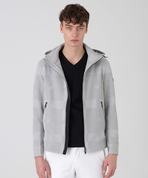 BLACK LABEL CRESTBRIDGE(ブラックレーベル・クレストブリッジ)の「【WEB限定カラーあり】サッカーシャドークレストブリッジチェックパーカー(ブルゾン・メンズ・ネイビー/レッド系その他3/グレー系その他・L/M)」の2枚目の写真