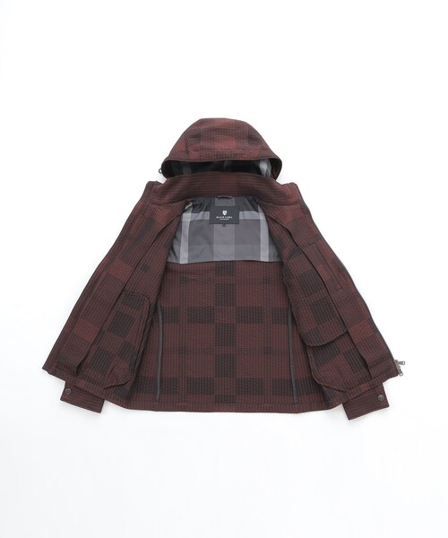 BLACK LABEL CRESTBRIDGE(ブラックレーベル・クレストブリッジ)の「【WEB限定カラーあり】サッカーシャドークレストブリッジチェックパーカー(ブルゾン・メンズ・ネイビー/レッド系その他3/グレー系その他・L/M)」の21枚目の写真