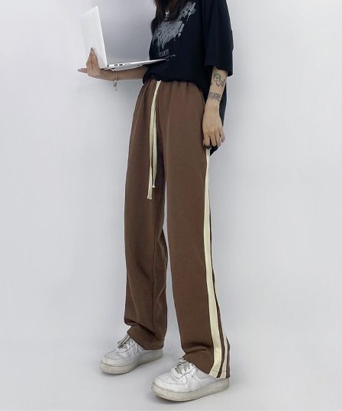 c.u.l（シーユーエル）の「ユニセックス 2ライン トラックパンツ culw408（その他パンツ・レディース・ブラウン/ブラック/ダークカーキ・L/XL/M）」の10枚目の写真