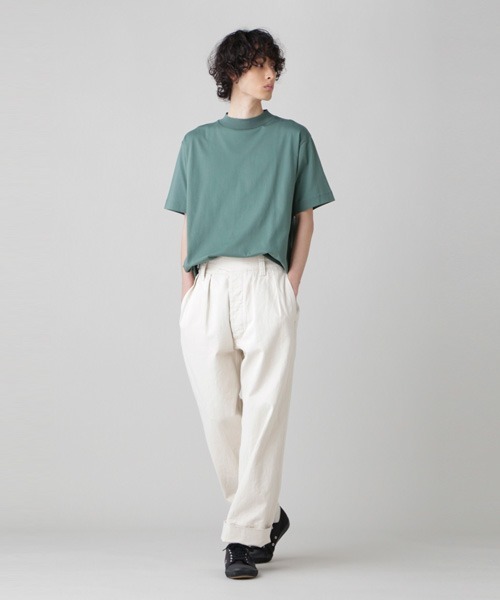 MHL.(エムエイチエル)の「LIGHT COTTON DRY JERSEY(Tシャツ/カットソー・メンズ・ホワイト/グリーン系その他2・LARGE/MEDIUM)」の4枚目の写真