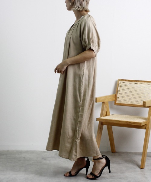 Fizz(フィズ)の「【Fizz/フィズ】 綿麻ミックス ボリューム袖ワンピース(ワンピース・レディース・グレイッシュベージュ/チャコール/ライトカーキ/ベージュ・M)」の9枚目の写真