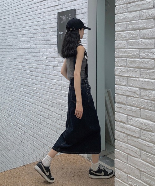 aimoha(アイモハ)の「スリットデニムジャンスカ(サロペット/オーバーオール・レディース・ブルー・SMALL/MEDIUM/X-LARGE/LARGE)」の7枚目の写真