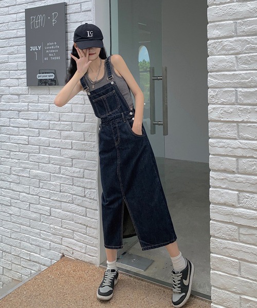 aimoha(アイモハ)の「スリットデニムジャンスカ(サロペット/オーバーオール・レディース・ブルー・SMALL/MEDIUM/X-LARGE/LARGE)」の8枚目の写真
