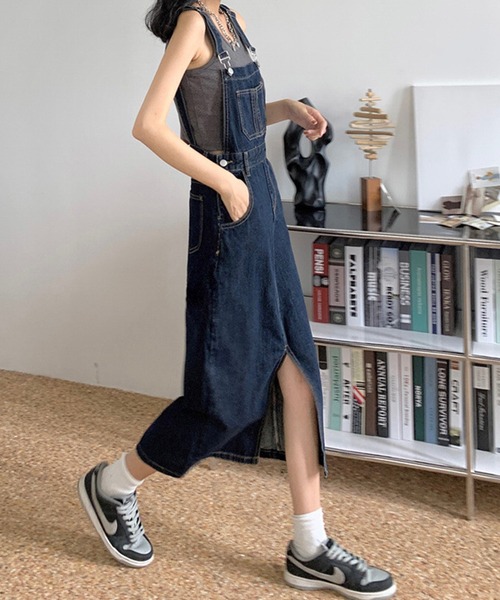 aimoha(アイモハ)の「スリットデニムジャンスカ(サロペット/オーバーオール・レディース・ブルー・SMALL/MEDIUM/X-LARGE/LARGE)」の16枚目の写真