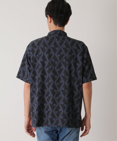 ikka(イッカ)の「幾何学プリントシャツ(シャツ/ブラウス・メンズ・ネイビー/ベージュ・S/M/L/XL)」の15枚目の写真