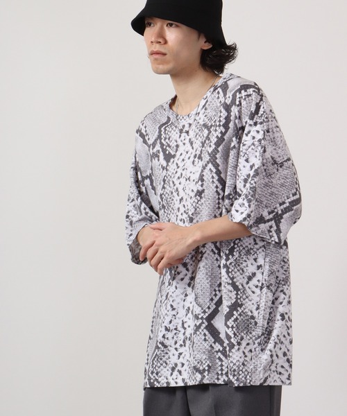 FUNALIVE(ファンアライブ)の「昇華プリントBIG半袖TEE(Tシャツ/カットソー・メンズ・ホワイト系その他2/ホワイト系その他5/ホワイト系その他3/ホワイト系その他4/ホワイト系その他6/ホワイト系その他・F)」の8枚目の写真
