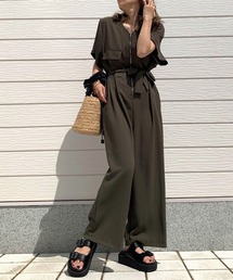 ジャンプスーツ