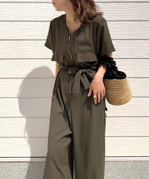 Q(キュー)の「ジャンプスーツ(つなぎ/オールインワン・レディース・オリーブ/ブラック・MEDIUM)」の5枚目の写真