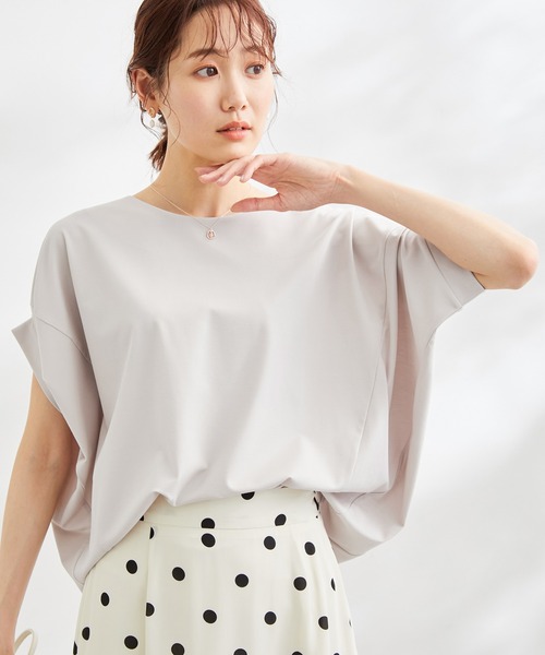 ROPE' PICNIC（ロペピクニック）の「洗える/ゴールドパーツバンザイスリーブカットソー（Tシャツ/カットソー・レディース・ホワイト/ブラック/ベージュ/サックスブルー/ライトグリーン・38）」の4枚目の写真