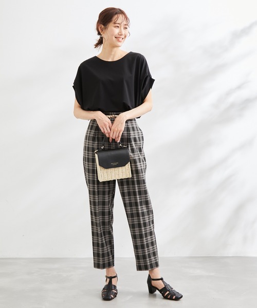 ROPE' PICNIC（ロペピクニック）の「洗える/ゴールドパーツバンザイスリーブカットソー（Tシャツ/カットソー・レディース・ホワイト/ブラック/ベージュ/サックスブルー/ライトグリーン・38）」の6枚目の写真