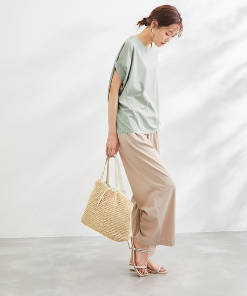 ROPE' PICNIC（ロペピクニック）の「洗える/ゴールドパーツバンザイスリーブカットソー（Tシャツ/カットソー・レディース・ホワイト/ブラック/ベージュ/サックスブルー/ライトグリーン・38）」の21枚目の写真