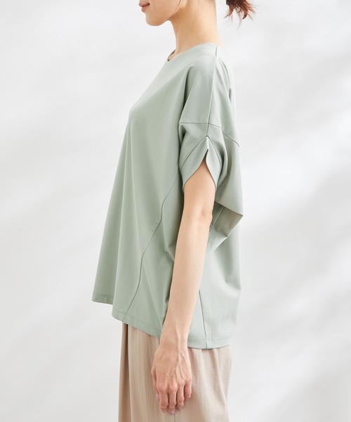 ROPE' PICNIC（ロペピクニック）の「洗える/ゴールドパーツバンザイスリーブカットソー（Tシャツ/カットソー・レディース・ホワイト/ブラック/ベージュ/サックスブルー/ライトグリーン・38）」の13枚目の写真