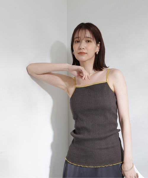 N.（N. Natural Beauty Basic）（エヌエヌナチュラルビューティーベーシック）の「◆テレコカップ付きキャミソール（キャミソール・レディース・チャコール/オフホワイト・MEDIUM）」の19枚目の写真