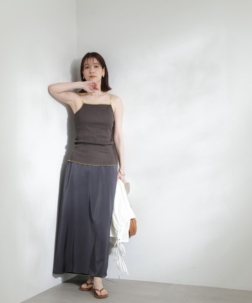 N.（N. Natural Beauty Basic）（エヌエヌナチュラルビューティーベーシック）の「◆テレコカップ付きキャミソール（キャミソール・レディース・チャコール/オフホワイト・MEDIUM）」の18枚目の写真