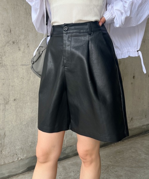 CLEA(クレア)の「PUタックハーフパンツ(その他パンツ・レディース・ブラック/ベージュ/オリーブ・M/L)」の13枚目の写真