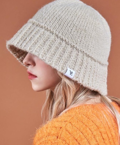 セール】VARZAR(バザール)/Monogram Label Wool Knit Bucket Hat