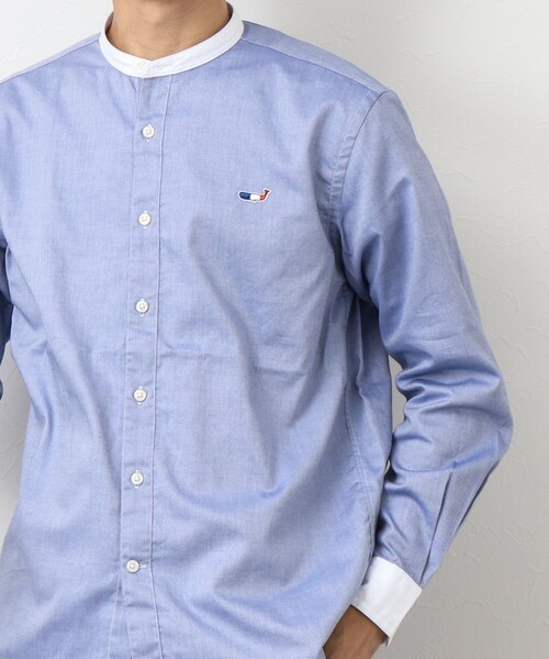 NOLLEY'S goodman（ノーリーズグッドマン）の「クジラ刺しゅう バンドカラーシャツ（シャツ/ブラウス・メンズ・ブルー系その他/ホワイト/ブルー・L/M/XL/S）」の2枚目の写真