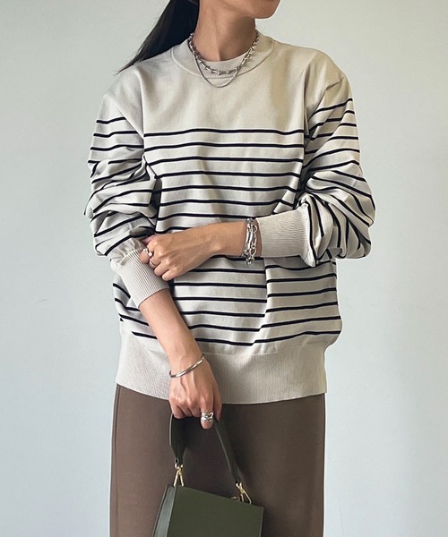un dix cors(アンディコール)の「ストレッチヤーンボーダープルオーバー(ニット/セーター・レディース・アイボリー/グレイッシュベージュ/ブラック・FREE)」の3枚目の写真