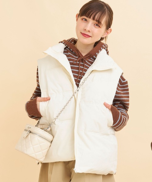 Voyage titty&Co.PETIT（ボヤージュティティアンドコープチ）の「【 Voyage titty&Co.】ノースリーブダウンジャケット（ダウンジャケット/コート・レディース・ホワイト/ブラック・FREE）」の13枚目の写真