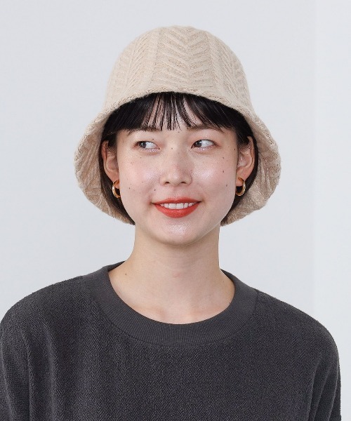 BEAMS HEART（ビームスハート）の「BEAMS HEART / ケーブル ラウンド ハット（ハット・レディース・ホワイト系その他5/オリーブ・ONE SIZE）」の2枚目の写真