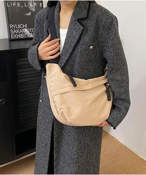 gossip！ロサンゼルス（ゴシップロサンゼルス）の「ナイロンオーバーオール　トートバッグ（ショルダーバッグ・レディース・レッド/ベージュ/ホワイト/ブラック・FREE）」の19枚目の写真