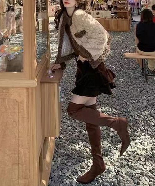 Primazel（プリマゼル）の「フェイクファーコートジャケット（その他アウター・レディース・ベージュ・M）」の5枚目の写真