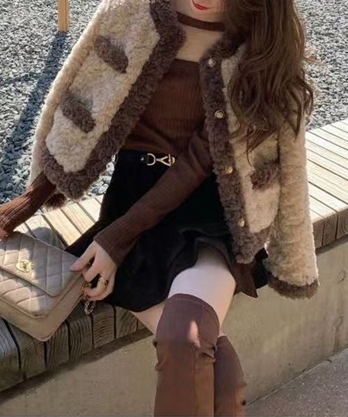 Primazel（プリマゼル）の「フェイクファーコートジャケット（その他アウター・レディース・ベージュ・M）」の7枚目の写真